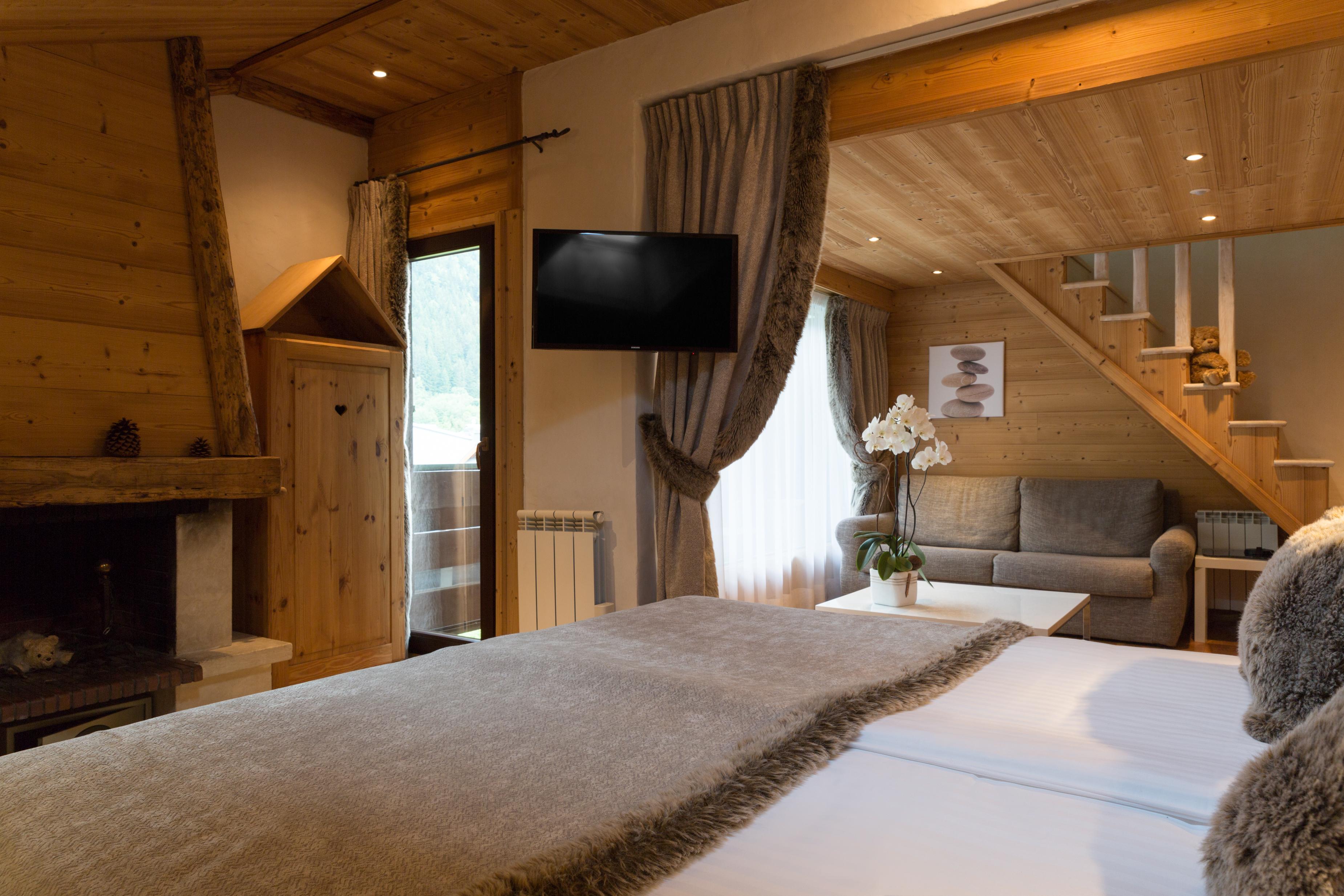 לה קונטמין מונז'ואה Chalet-Hotel La Chemenaz מראה חיצוני תמונה
