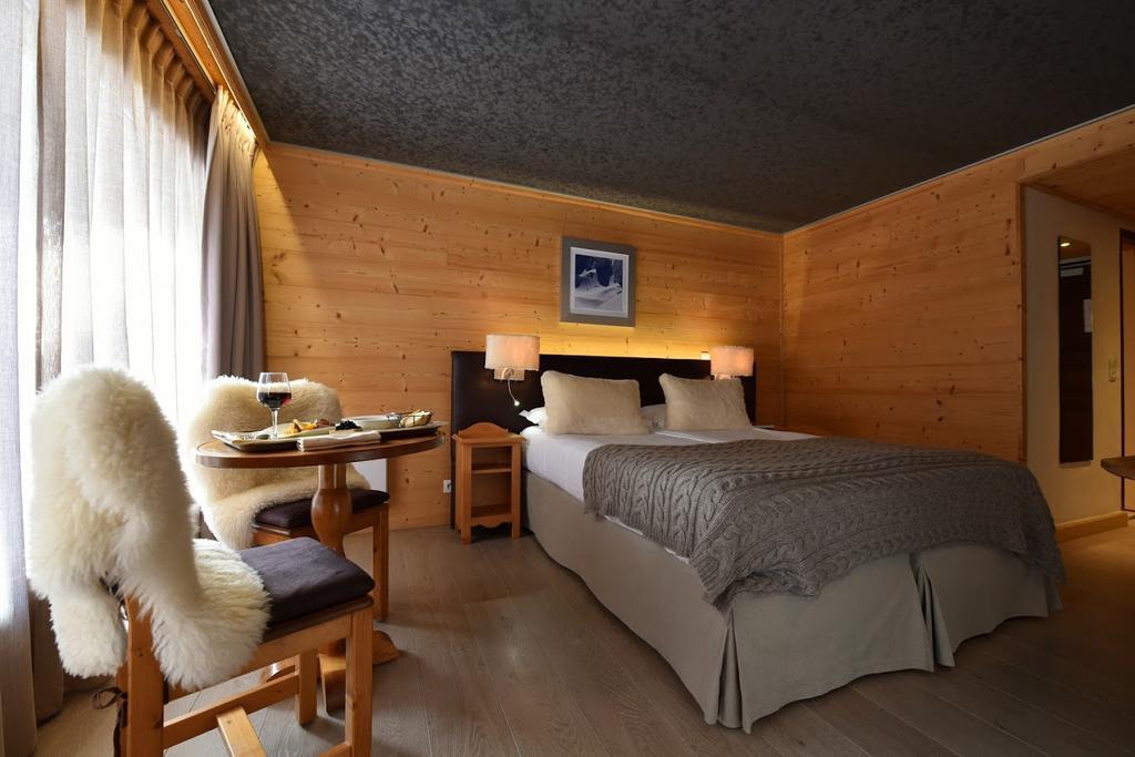 לה קונטמין מונז'ואה Chalet-Hotel La Chemenaz מראה חיצוני תמונה