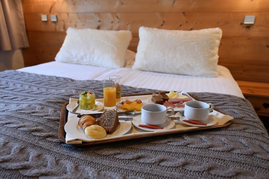 לה קונטמין מונז'ואה Chalet-Hotel La Chemenaz מראה חיצוני תמונה